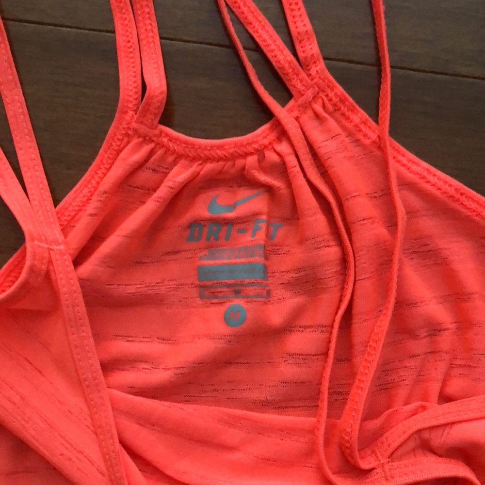 Nike tank top - Picture 2 of 2